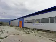 Реновиран склад с прилежащ терен 10дка до Подбалкански път - Долно Камарци