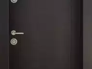 Блиндирана входна врата код BG - 002, цвят Венге
