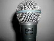 продавам Shure Beta 58A професионален микрофон