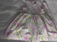 детска рокличка на цветя