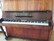 Продавам пиано Беларус