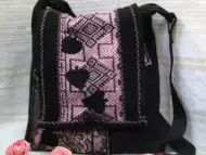 Чанта от вълнен кашмир апликирана с естествена кожа