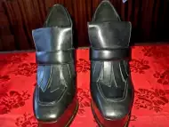 Обувки на ток на ZARA