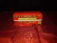 Метална играчка на автобус