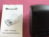 Дигитално Зарядно за батерии Li - ion Pilymer battery. 3 кана