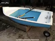 Тутраканска лодка Гупа с двигател Джонсън 4кс
