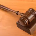 Кои са двойните такси, вземани от нотариус при сделка с имот?