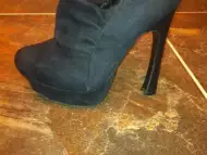 черни велурени дамски обувки