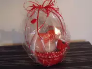 Луксозна кошница за Свети Валентин за Него или за Нея