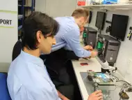 IT Specialist for a computer shop for Repairs and sales