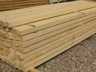 Производство и доставка на дървен материал за покриви