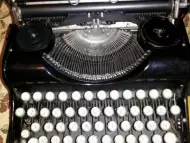 пишеща машина