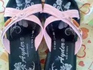 Удобни чехли за момиченце
