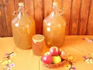 Непастьоризиран ябълков оцет с пчелен мед