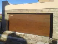 Автоматична гаражна врата