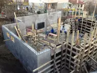Строителство на къщи.Груб строеж