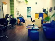 Продавам бизнес - фризьорски салон в ж.к. Банишора