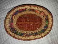плетено панерче с панделка