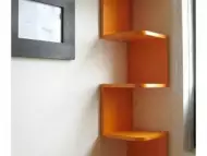 Ъглова етажерка за стена - Оранжева