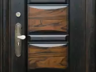 Метална входна врата модел 516