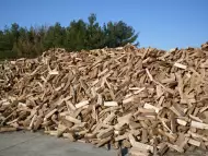 Продавам дърва за огрев