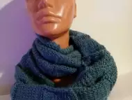 Ръчно плетен шал