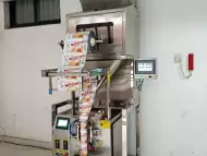 Автоматична вертикална пакетираща машина