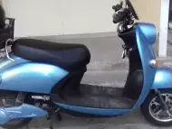 Продавам регистриран електрически скутер