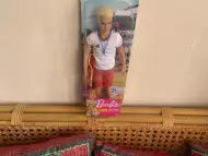 Оригинална нова кукла Кен от колекцията Барби