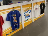 Качествени тениски с щампи Делта Планет Мол Варна