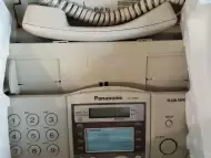 Продавам нова факс машина