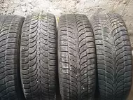 Продавам 4бр. зимни гуми BRIDGESTONE BLIZZAK LM80 Evo 225 65