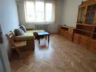 2 - стаен апартамент в кв. Света Троица