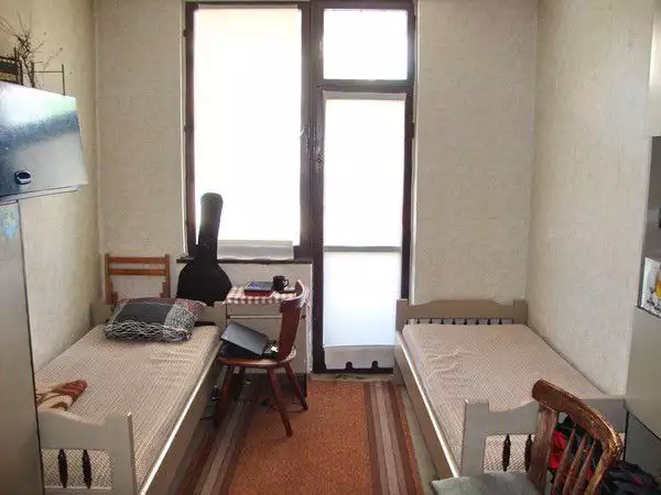 Обзаведен апартамент в близост до центъра на Сандански