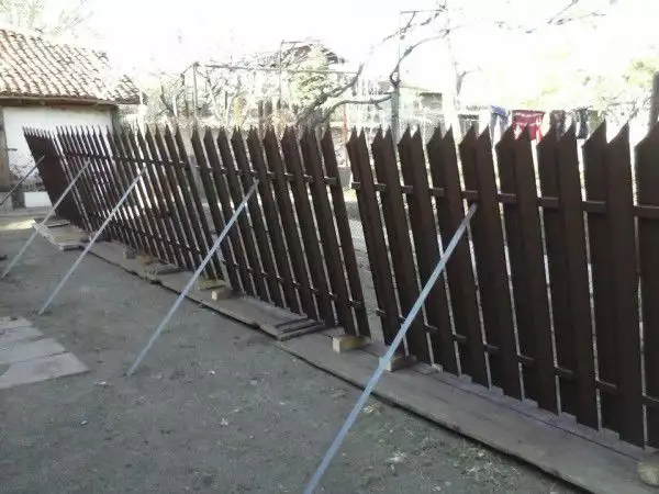 4. Снимка на Метална плътна ограда - 110лв.