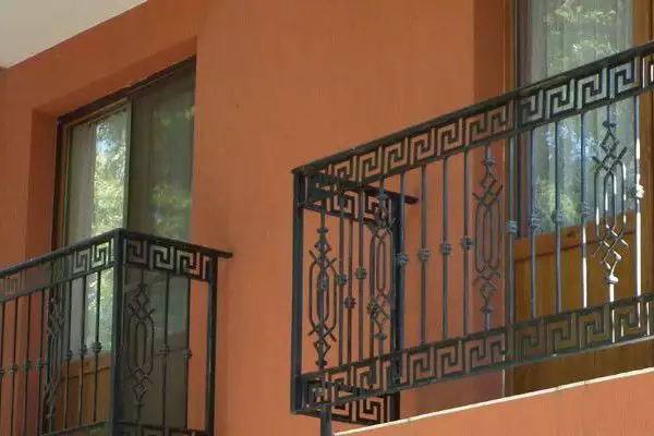 6. Снимка на Ковано желязо - огради, парапети декорации на ниски цени