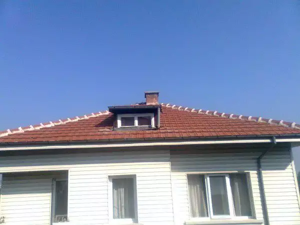 1. Снимка на Ремонт на покриви