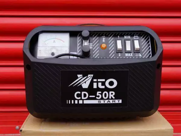 4. Снимка на Зарядно - Стартерни устройства VITO CD - 50R 12 - 24V