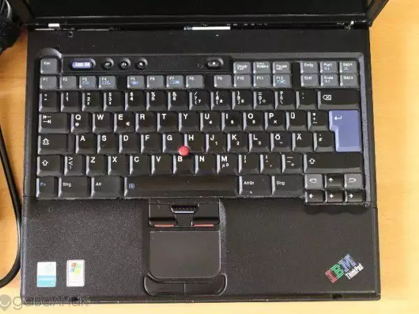 6. Снимка на Лаптоп IBM T43