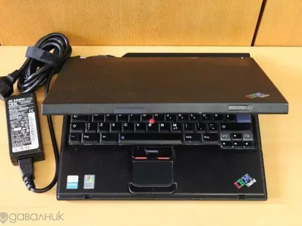3. Снимка на Лаптоп IBM T43