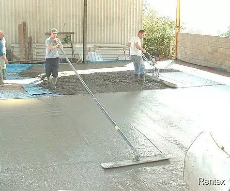 Виброрейка за бетон под наем
