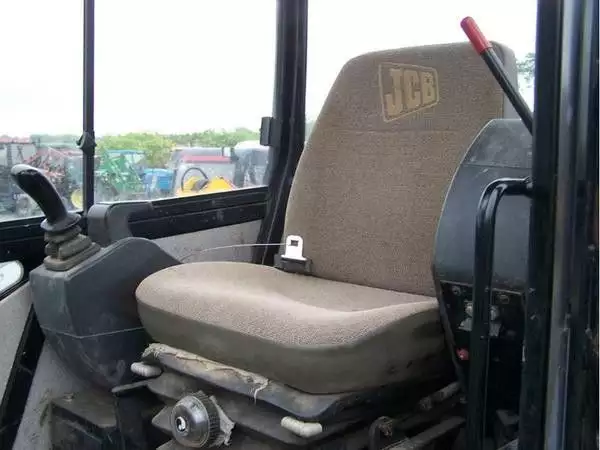 Минибагер JCB 8060