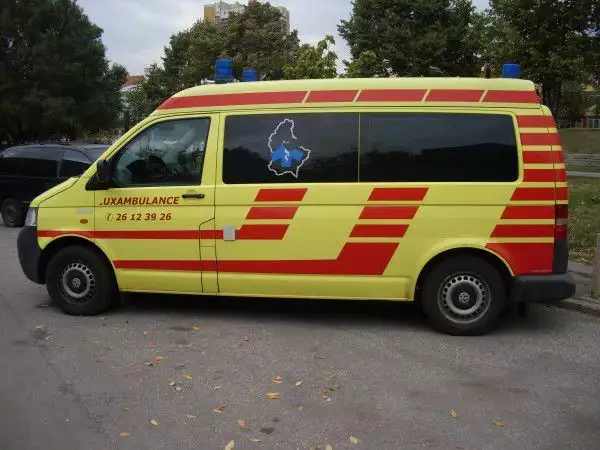 9. Снимка на Линейка - Медицински транспорт