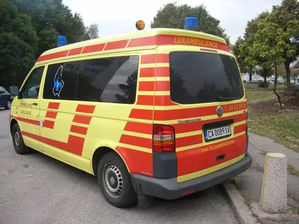8. Снимка на Линейка - Медицински транспорт