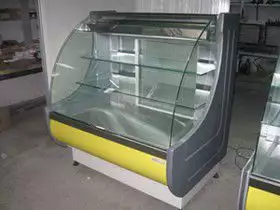 2. Снимка на Сладкарски хладилни витрини