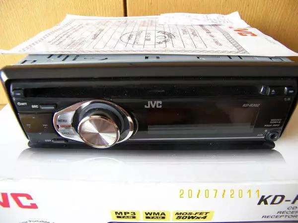5. Снимка на Евтино и качествено МР3 за автомобили JVC KD-R302