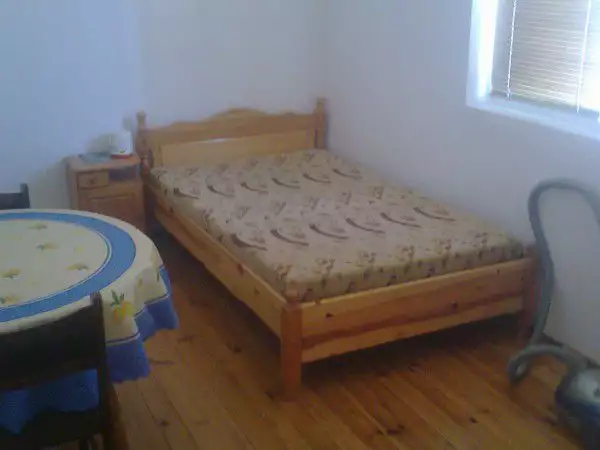 3. Снимка на Обзаведен апартамент с три спални - Център - Пловдив