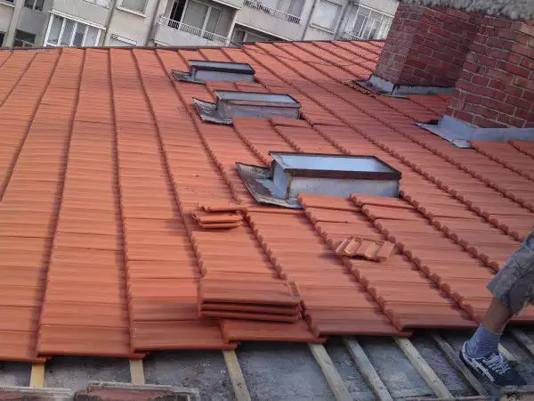 Ремонти на покриви