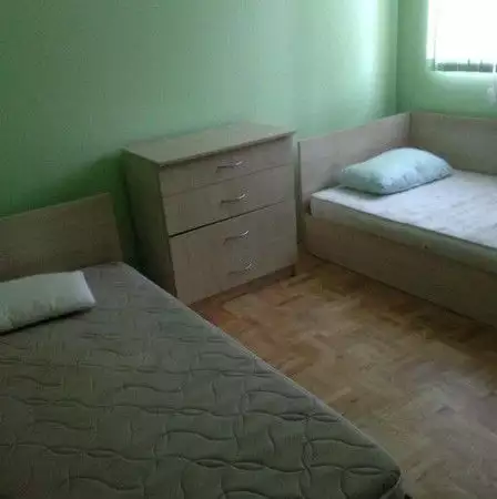 4. Снимка на Луксозно обзаведен тристаен апартамент - Бриз - Варна