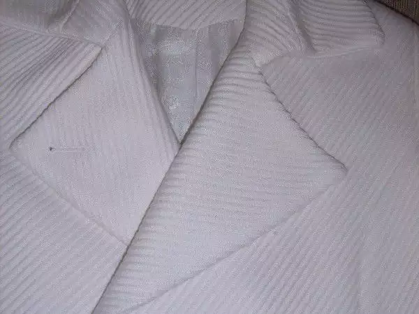 2. Снимка на Бяло кашмирено палто